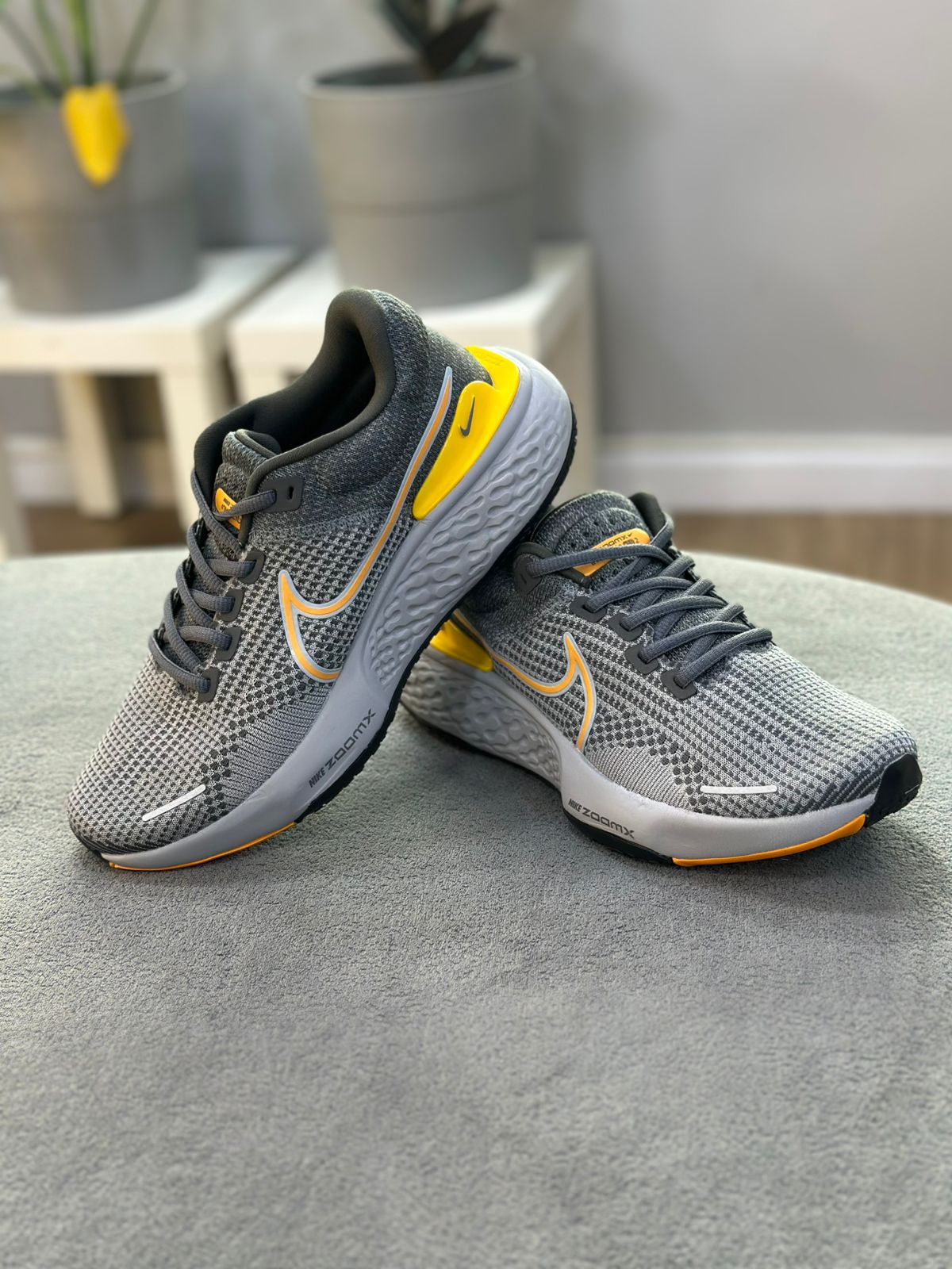 ZOOM X GRIS