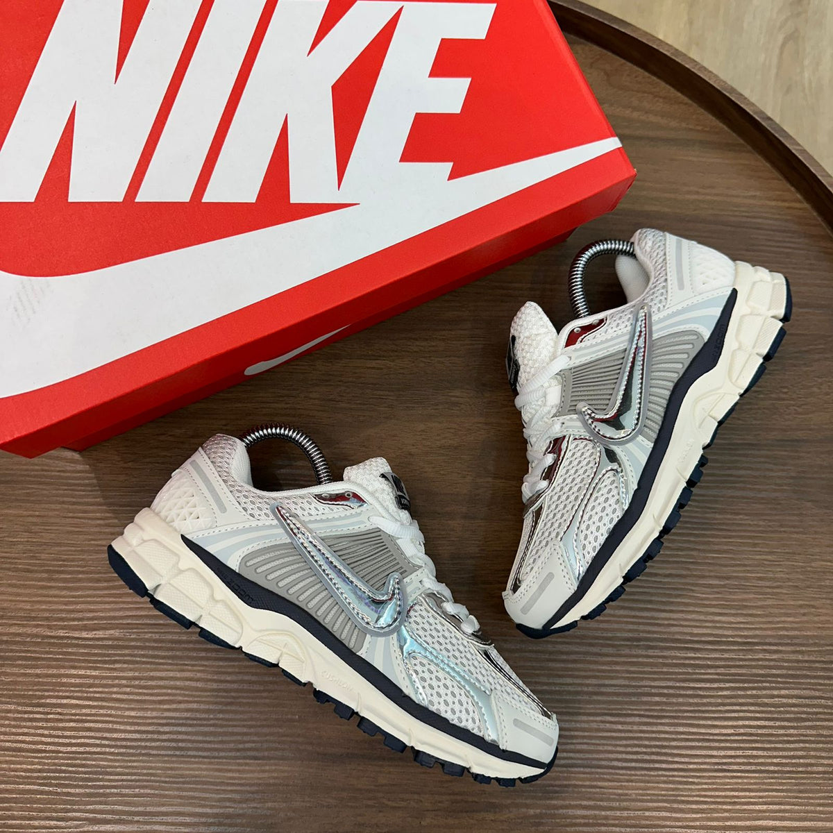 NIKE P6000