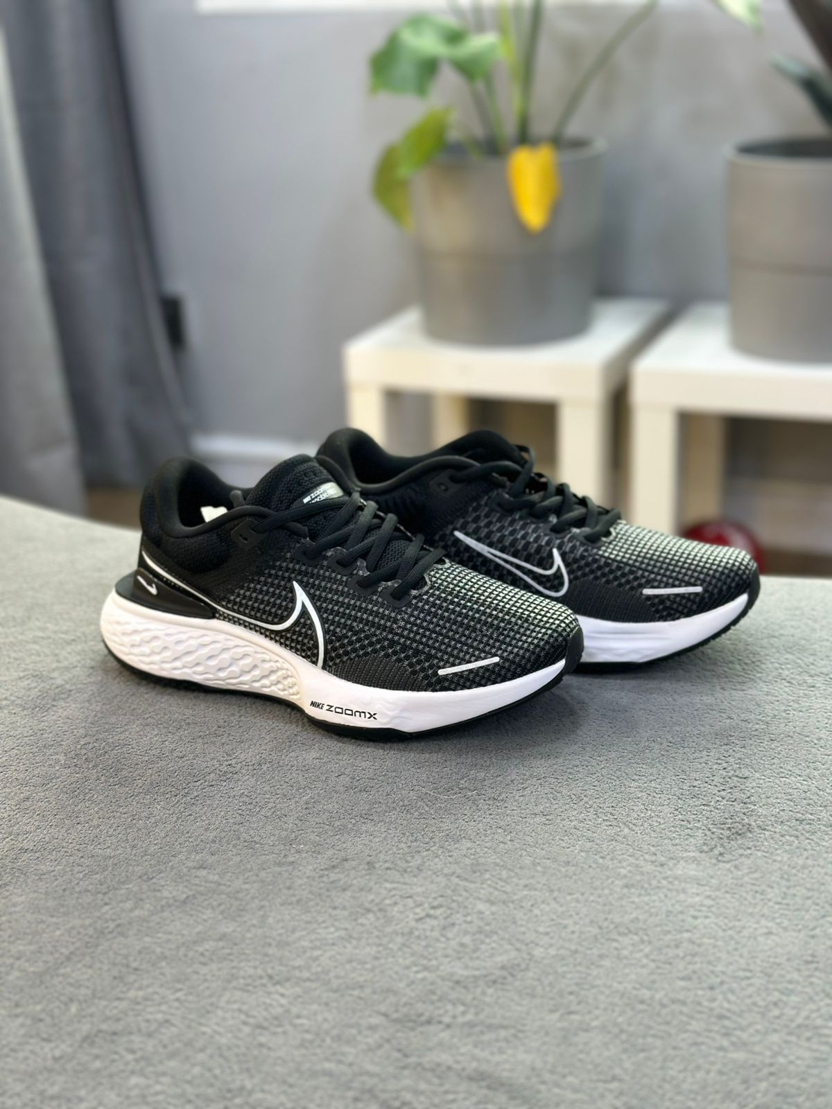 ZOOM X NEGRA