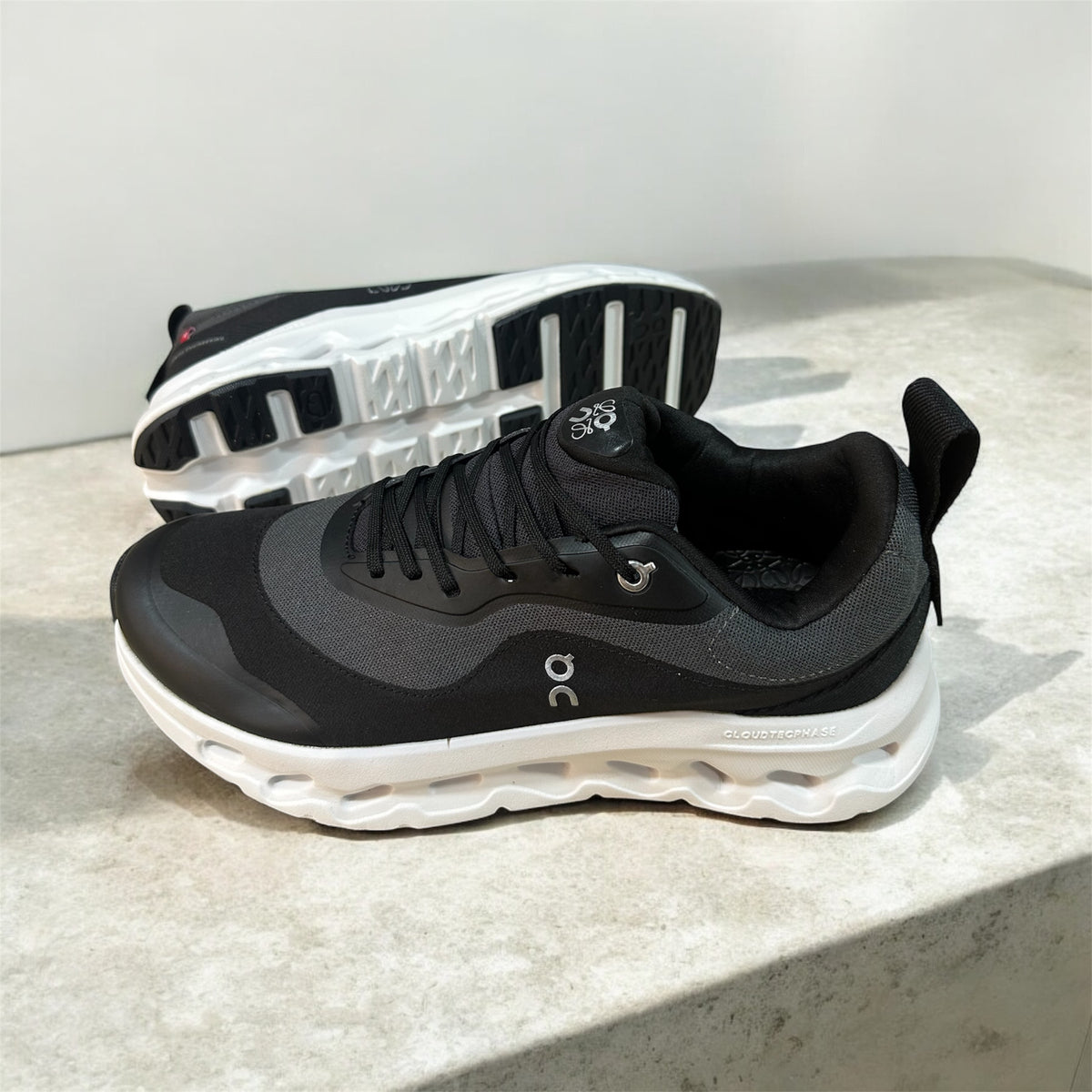 ON CLOUD LOEWE