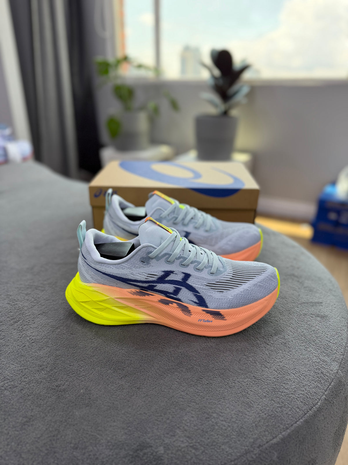 ASICS SUPERBLAST 2