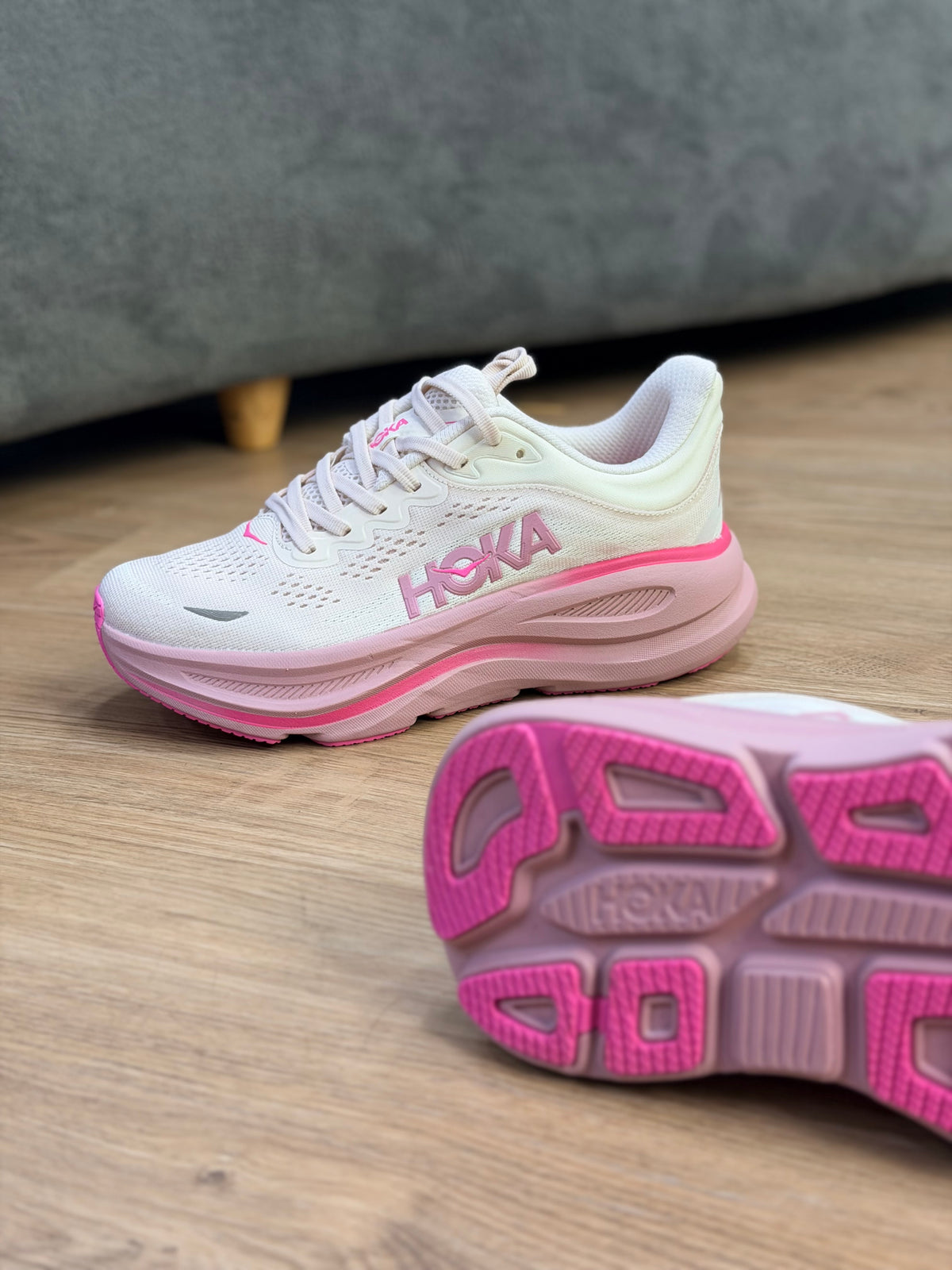 HOKA BONDI 9