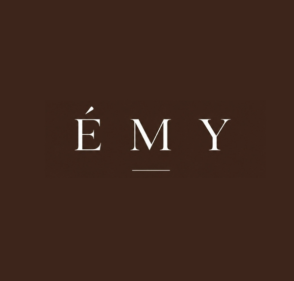 EMYNUA__
