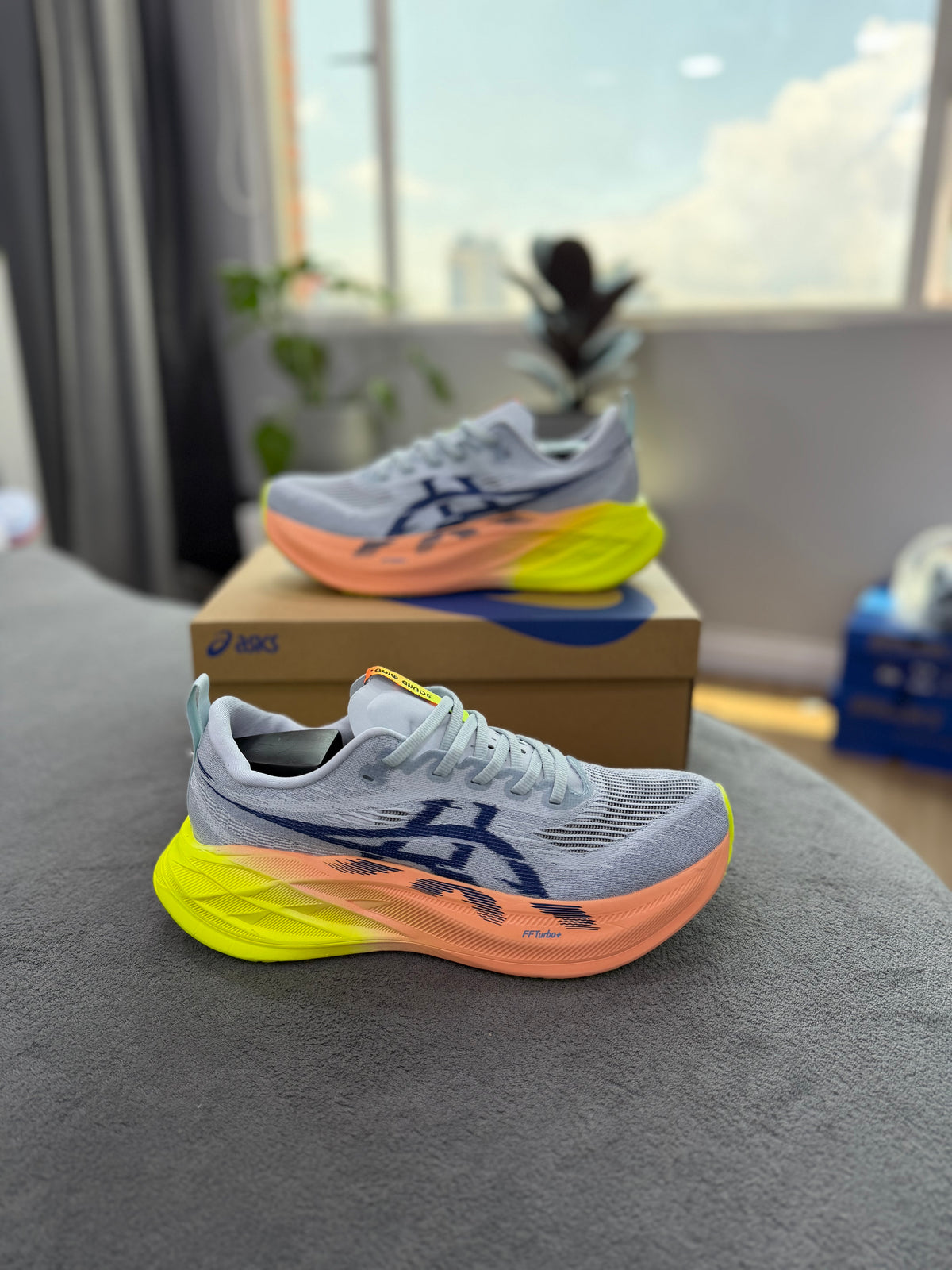 ASICS SUPERBLAST 2