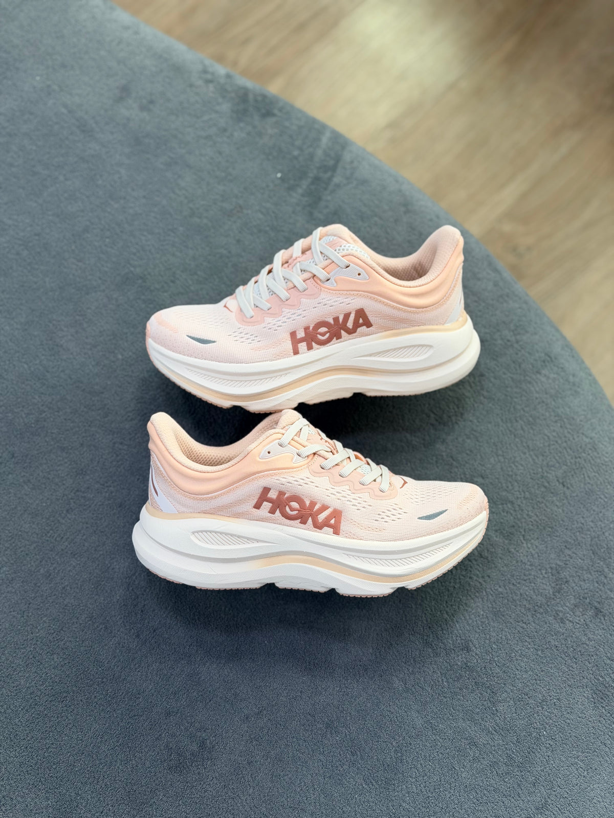 HOKA BONDI 9