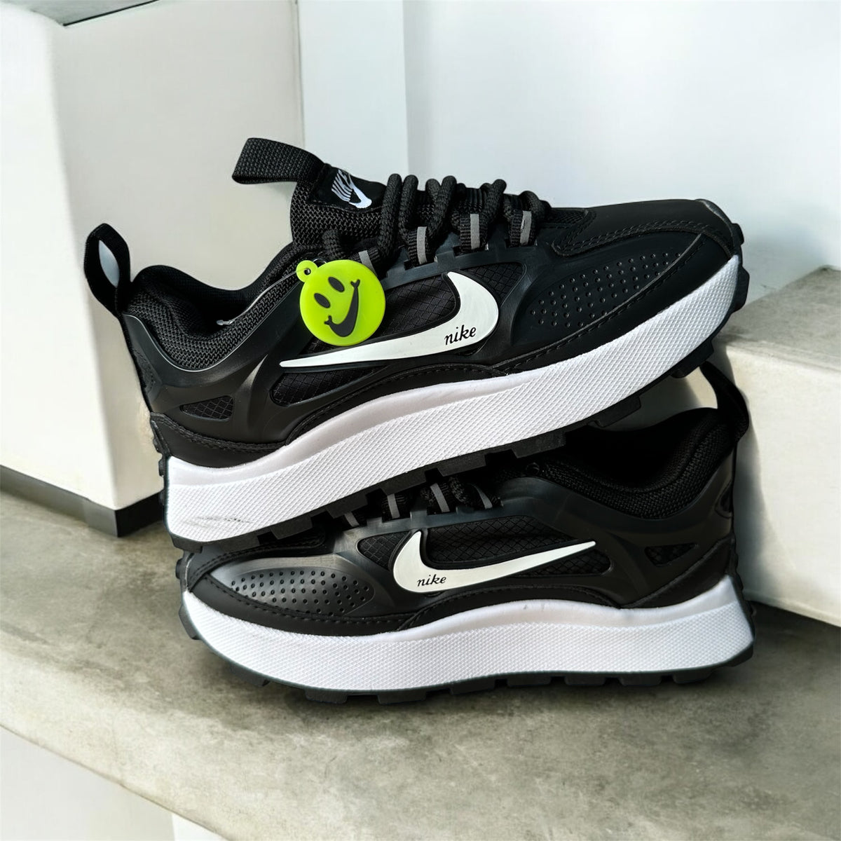 NIKE BAILLELI