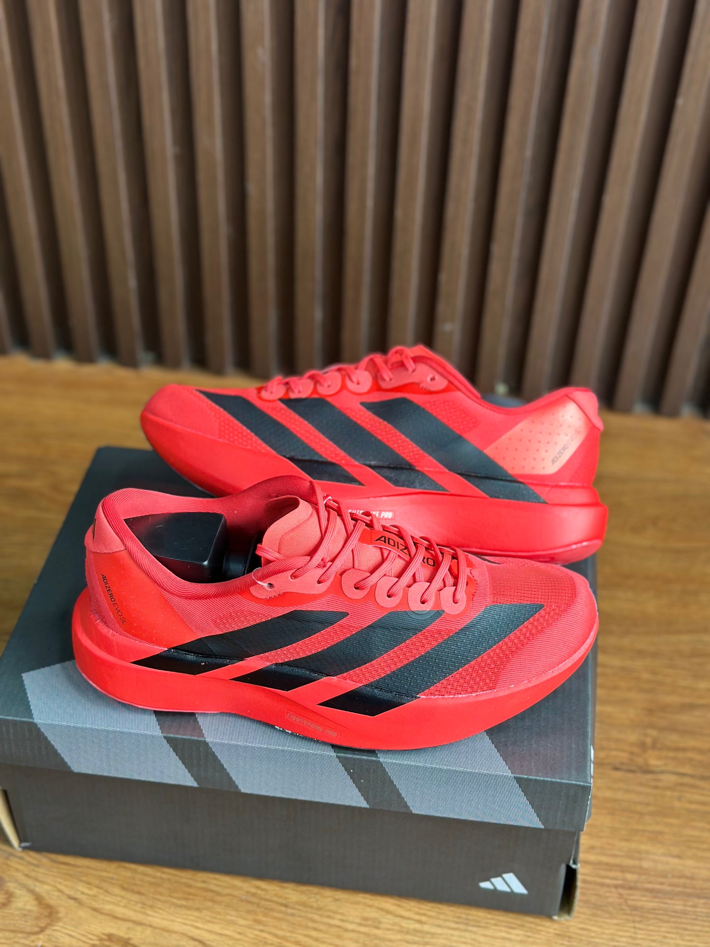 ADIDAS SL ROJA
