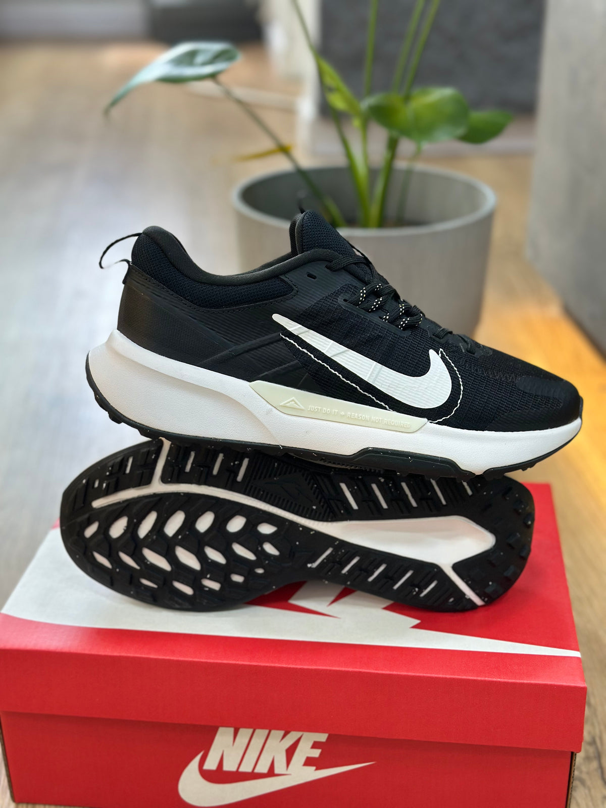 NIKE TRAIL NEGRA