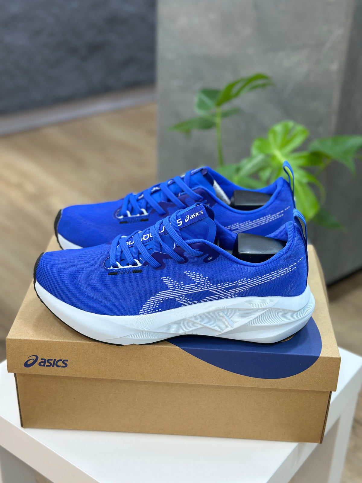 ASICS NOVABLAST AZUL