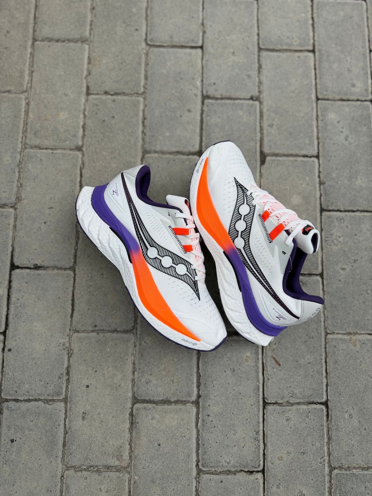 SAUCONY BLANCA