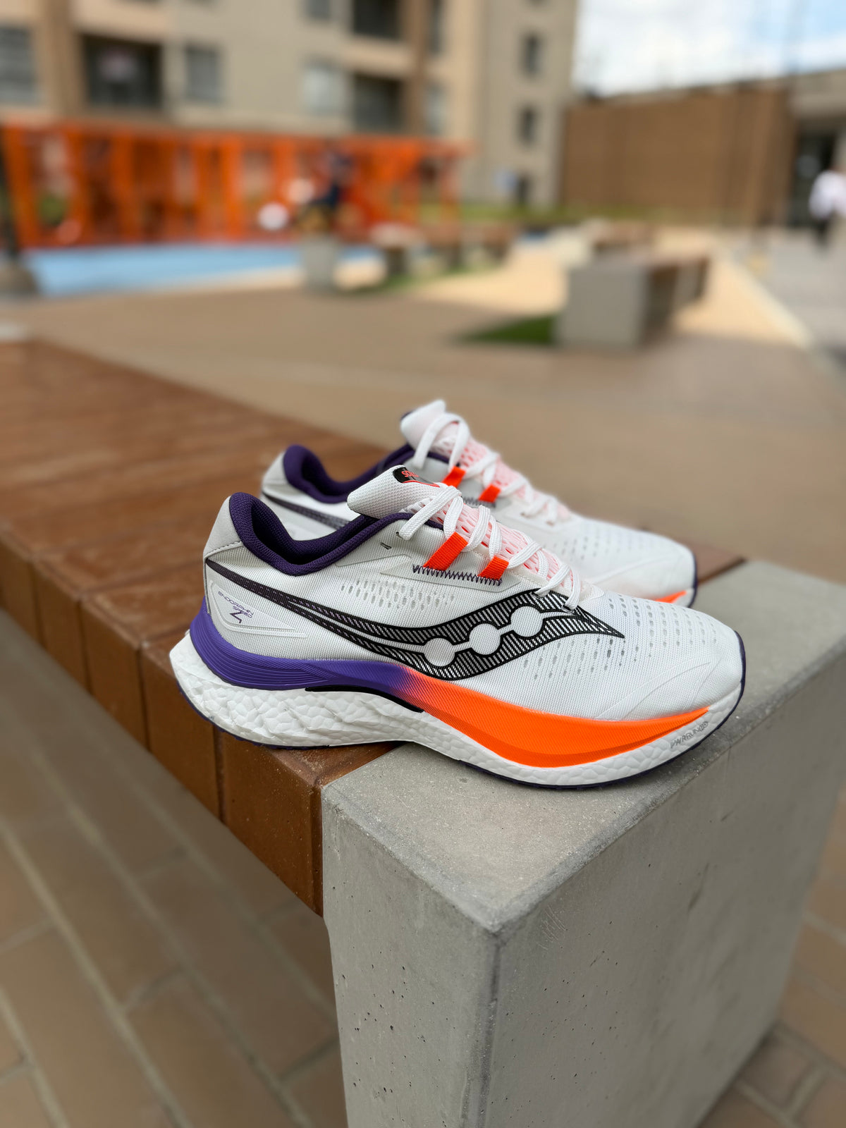 SAUCONY BLANCA