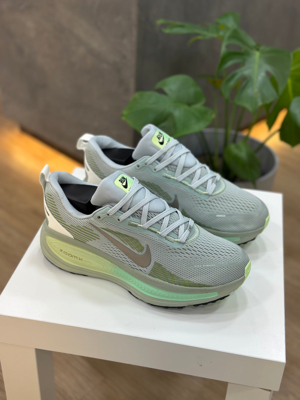 VOMERO 18 VERDE