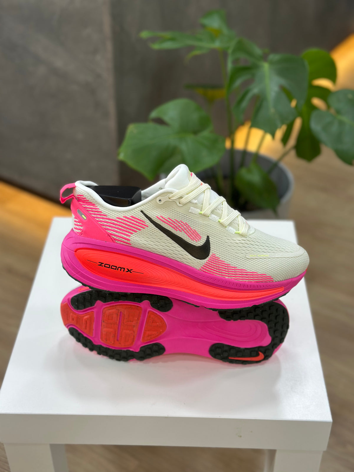 VOMERO 18 FUCSIA